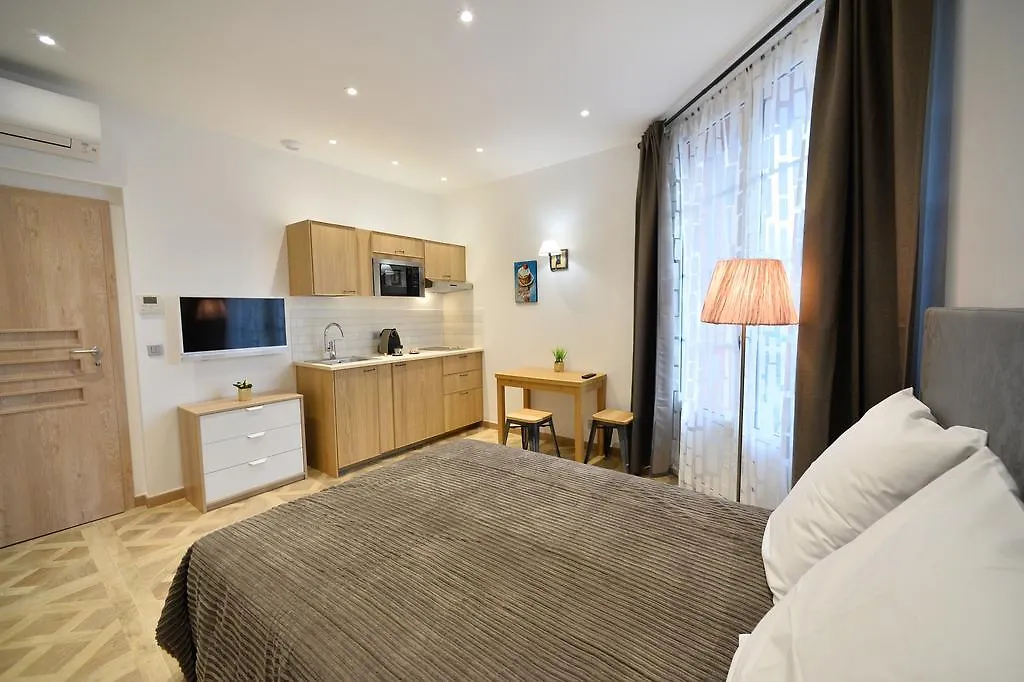 Villa le Lierre Cagnes-sur-Mer 0*,