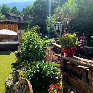 gte-the-redrooster-le-coq-rouge.hotels-rhonealpes.com/